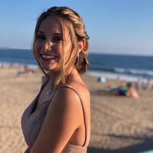 Meet your Posher, Emilee